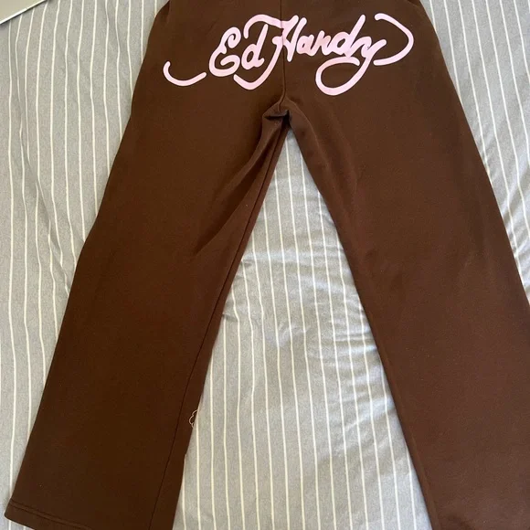 Ed Hardy Brown Sweatpants with Multicolor Tiger Art - Picture 4 of 4